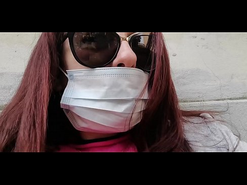 ❤️ Nicoletta se maščuje svojemu sosedu in mu urinira v garažo (Posebna italijanska karantena Covid19) Fuck video na sl.hentai-ita.ru ❌️❤