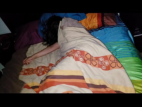 ❤️ Stepson berači svojo mlado mačeho, medtem ko ona spi. Fuck video na sl.hentai-ita.ru ❌️❤